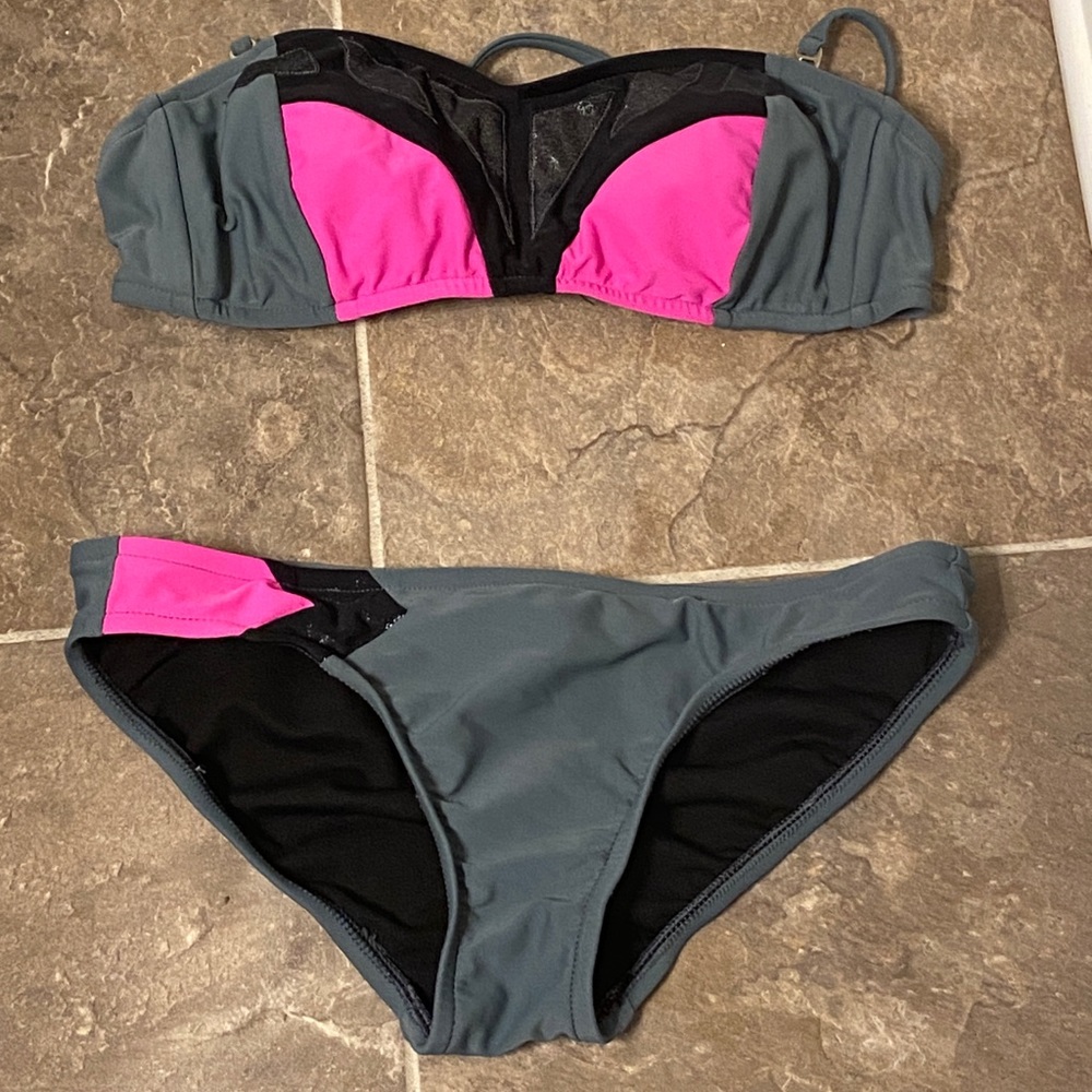Xhilaration gray and pink bikini.